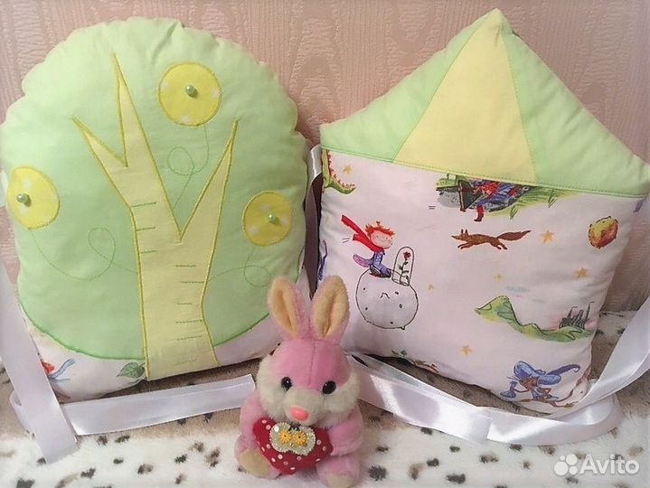 Бортики в кроватку