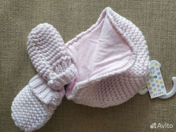 Новый комплект шапка,варежки F&F