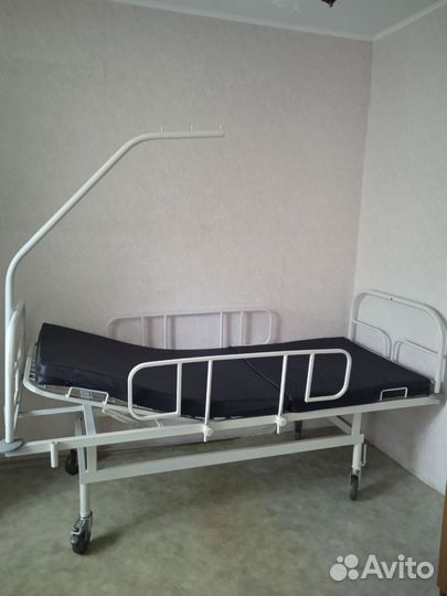 Кровать для лежачих больных бу