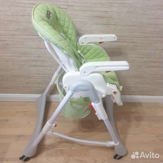 Стульчик для кормления babyton