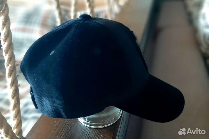 Кепка женская черная