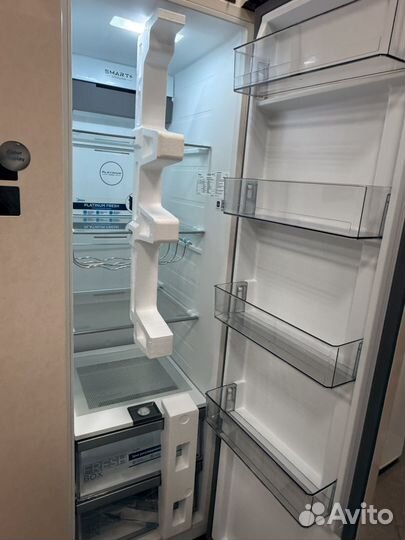 Холодильник Side-By-Side мраморный новый