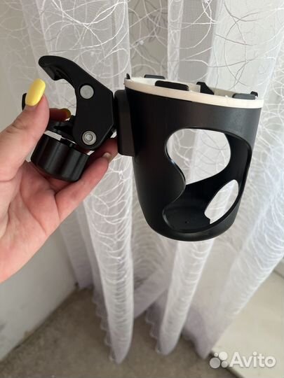 Держатель для бутылочки и телефона на коляску