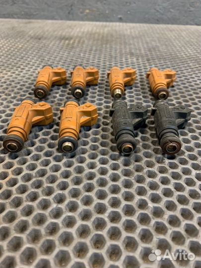 Форсунка топливная Mercedes-Benz Sl500 230.475 M