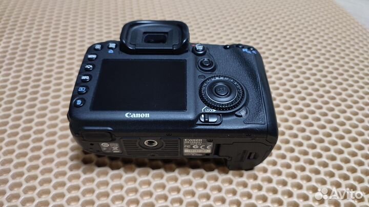 Фотоаппарат Canon EOS 7D Body