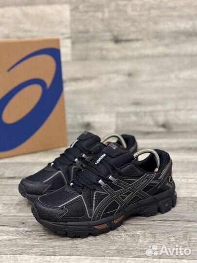 Кроссовки asics