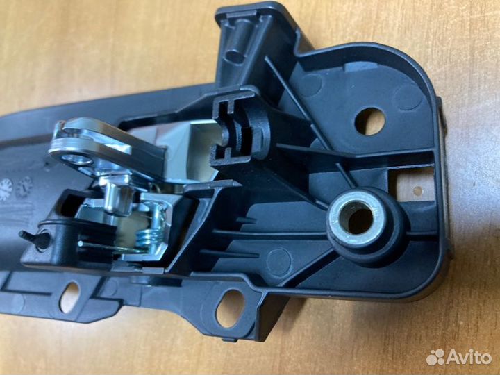 Ручка двери внутренняя левая Man Tgs Tgx