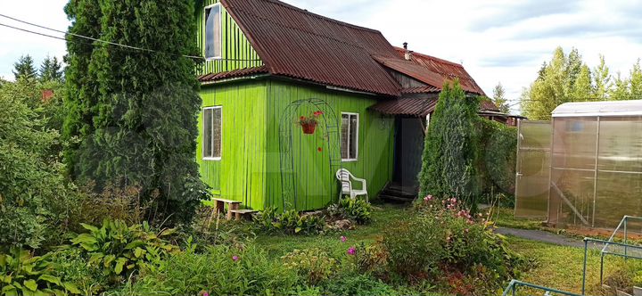 Дом 48,8 м² на участке 6 сот.