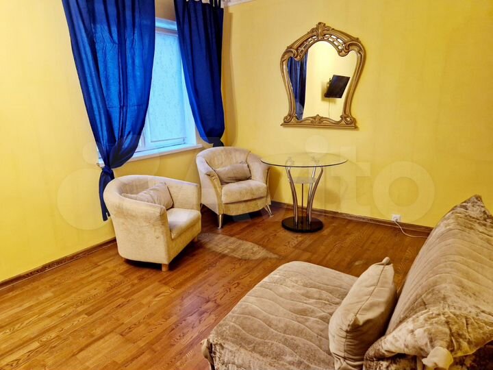 Комната 45 м² в 2-к., 1/5 эт.