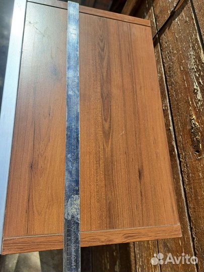 Полка горизонтальная,стекло