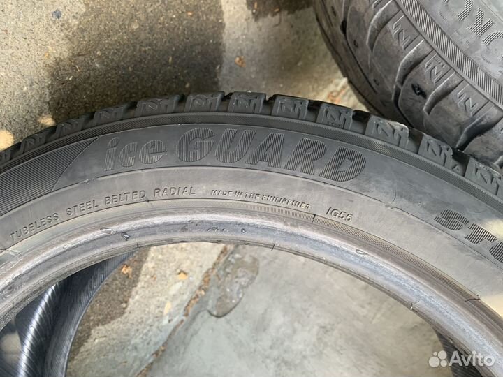 Yokohama Ice Guard IG55 215/50 R17 95T