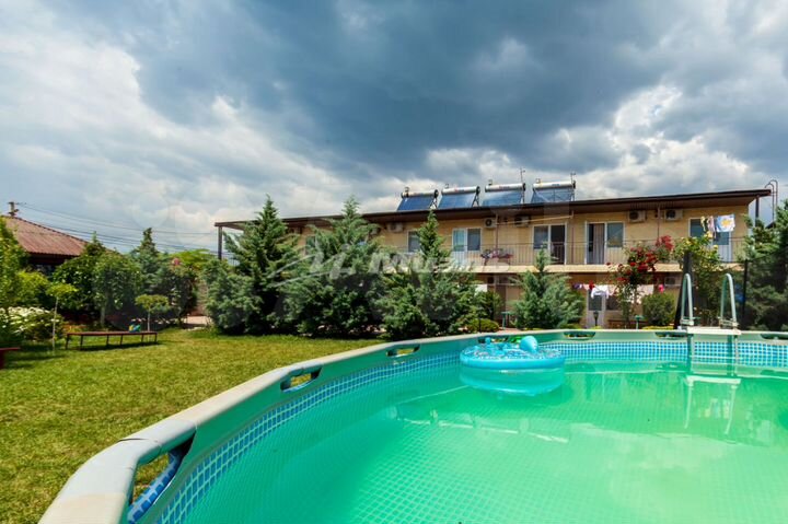 Евпатория, Заозерное, отель