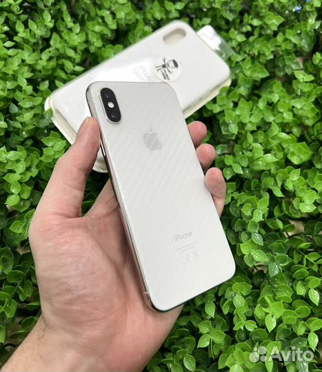 iPhone Xs, 64 ГБ