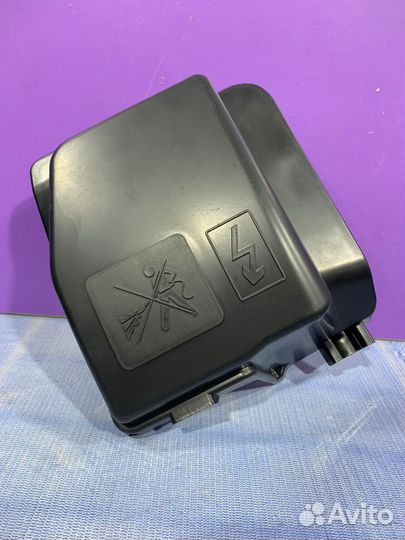 Крышка блока предохранителей LADA xray