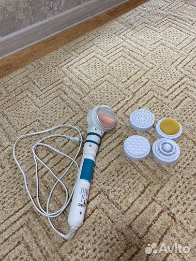 Массажер со съемными насадками