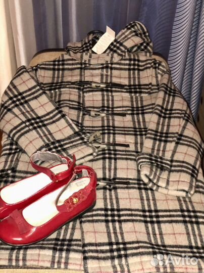 Пальто на девочку