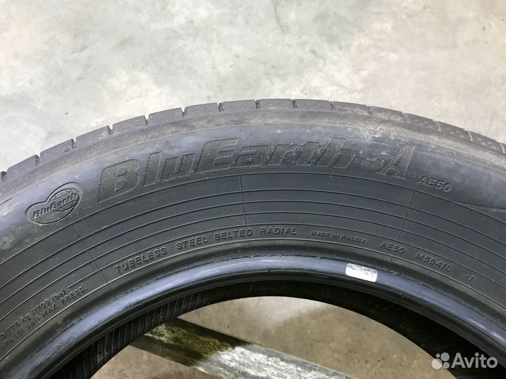 Yokohama BluEarth AE50 215/65 R17