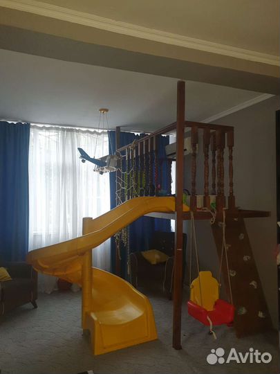 Детский комплекс с винтовой горкой и скаладромом