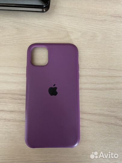 Чехол на iPhone 11
