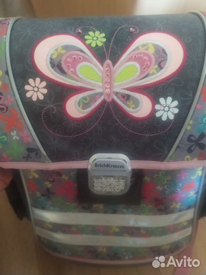 Школьный портфель