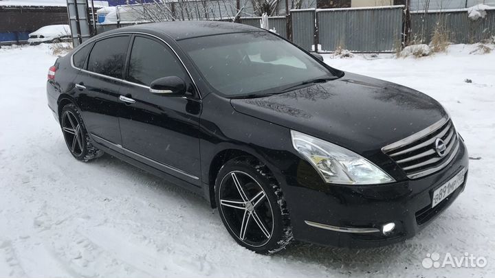 Заднее стекло на Nissan Teana J32 Замена