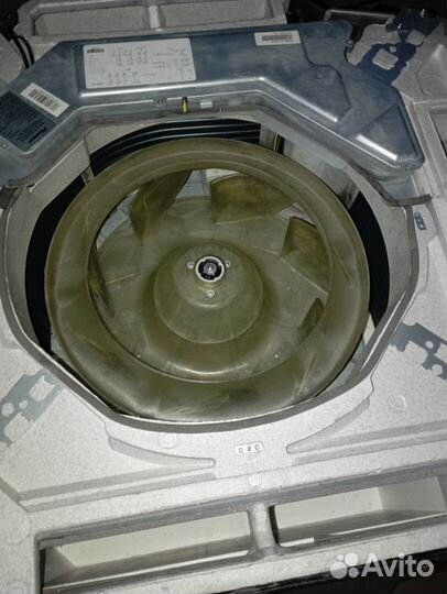 Кассетный кондиционер 36й на 100 кв.м