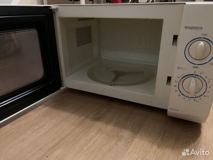 Микроволновая печь LG