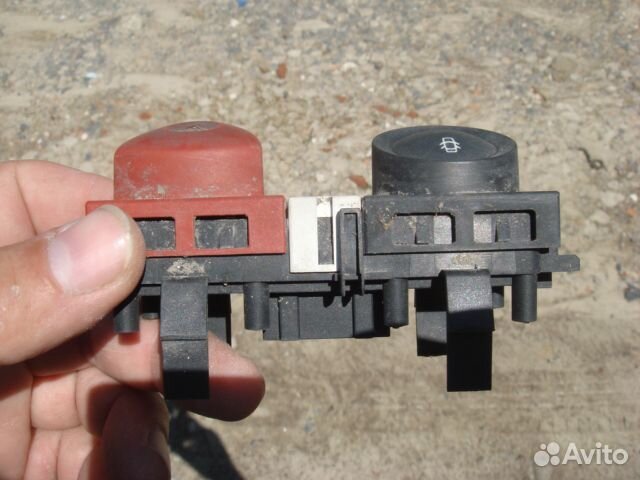 Меган 2 Кнопка аварийной остановки Megane 2 03-09