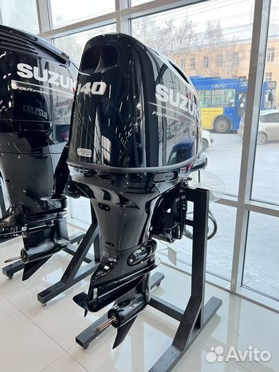 Лодочный мотор Suzuki DF140 BTL в Наличии