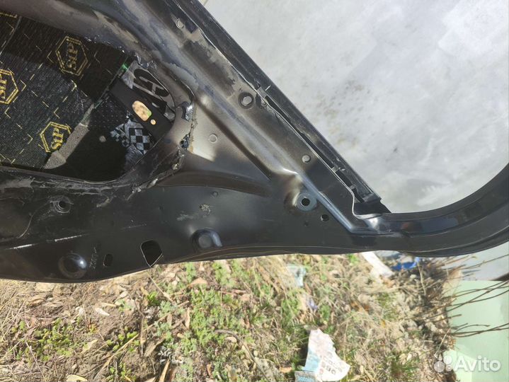 Дверь mitsubishi lancer X