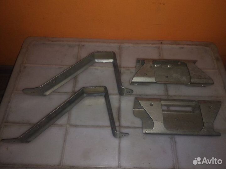 Крепление потолка Mercedes Viano W639 OM 646 2007