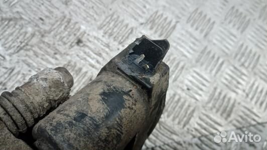 Суппорт тормозной задний правый hyundai I40 (7NK26