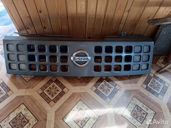 Решетка радиатора nissan cube