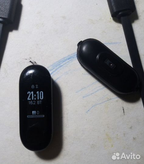 Фитнес трекер Xiaomi Mi Band 3 (xmsh05HM)