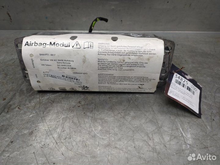 Подушка безопасности пассажирская (в торпедо)