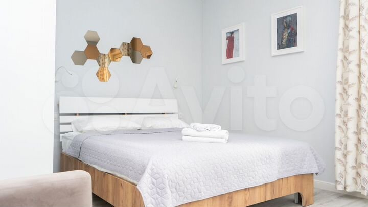 Квартира-студия, 42 м², 10/18 эт.