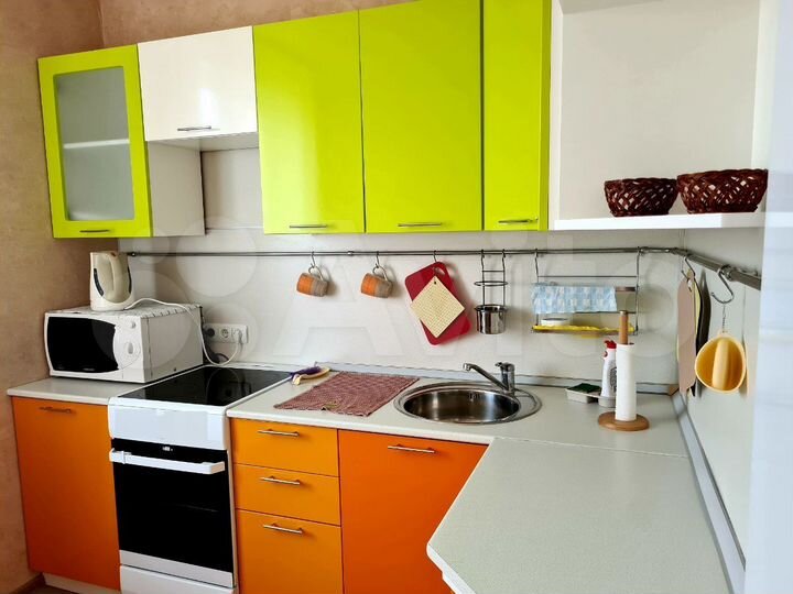 1-к. квартира, 45 м², 13/18 эт.