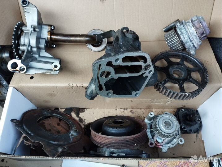 Шкода Октавиая А5 запчасти от двигателя BSE 1,6