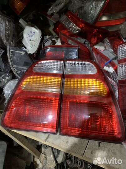 Задний фонарь Тойота Ланд Круизер 100 Toyota Lc100