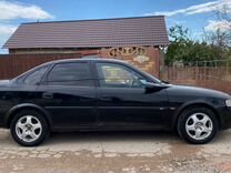 Opel Vectra 1.8 MT, 1998, 370 000 км, с пробегом, цена 230 000 руб.