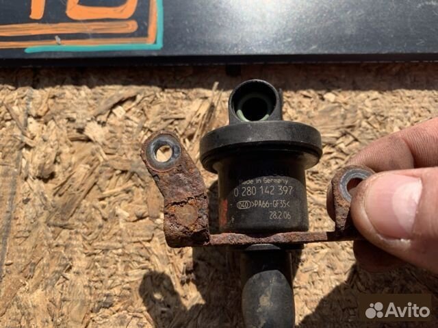 Клапан Opel Astra H