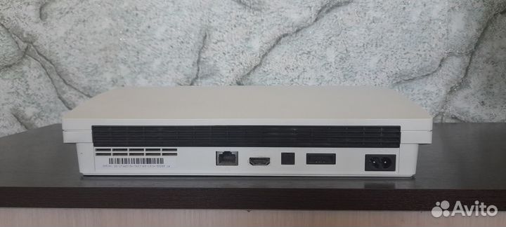 Продам PlayStation 3 Slim 320GB