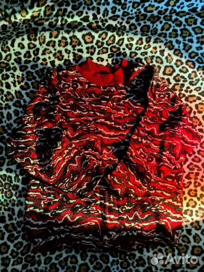 Свитер ретро