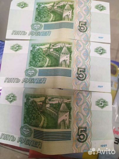 Купюры в отличном состоянии на 10 серия аА