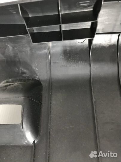 Накладка задней панели Kia Ceed 1