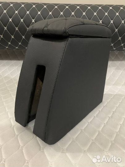 Подлокотник ваз лада гранта