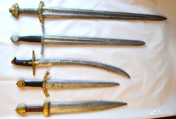 Меч викинга рыцаря богатыря крестоносца гладиатора