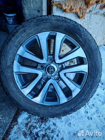Колеса Toyota LC200 Bridgestone Blizzak DM-V2 R20