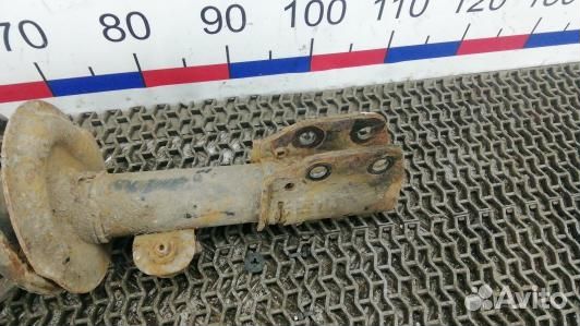 Стойка передняя правая chevrolet captiva 1 (BEA29N