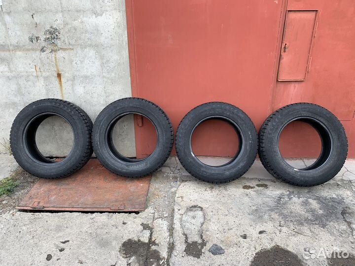 Nokian Tyres Hakkapeliitta 7 SUV 225/65 R17